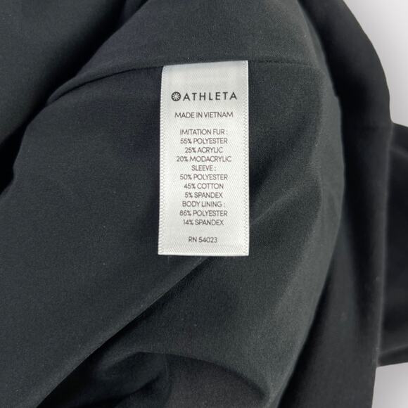 Athleta Range Sherpa Full-Zip Jacket in Black Size Small - Picture 4 of 5